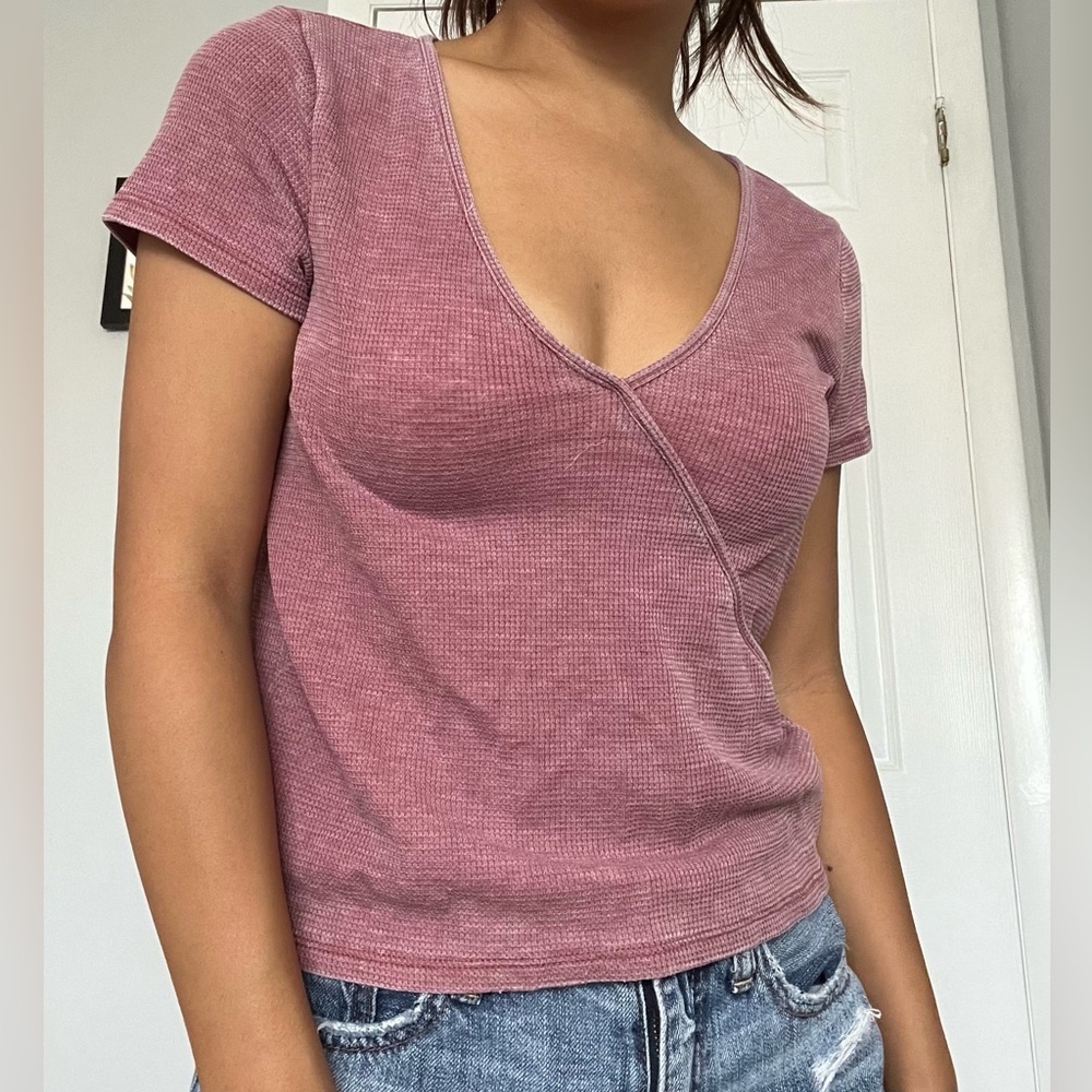 American Eagle Pink Wrap T-Shirt- US Small